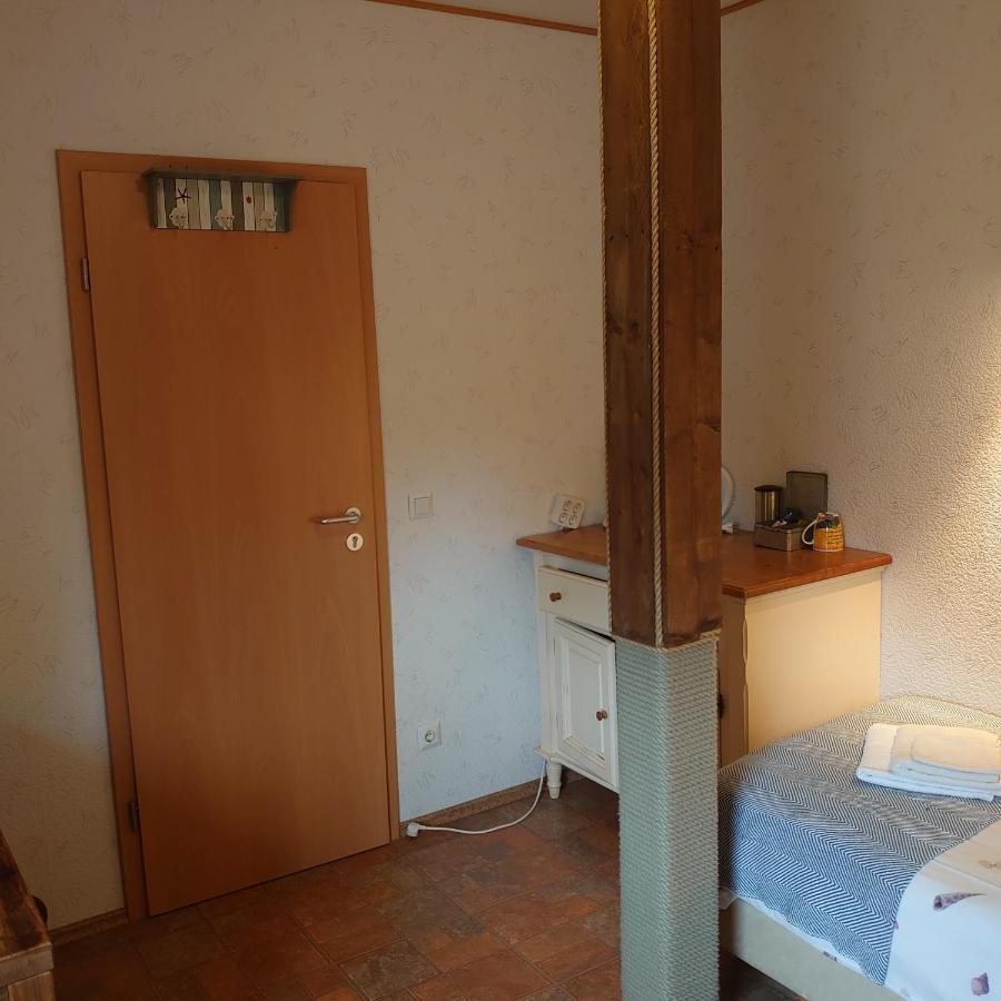 De Cyprian Bed & Breakfast Kaard Extérieur photo